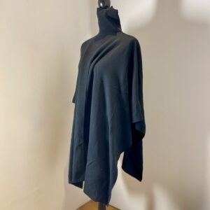 M.M. LAFLEUR - The Brady Shawl